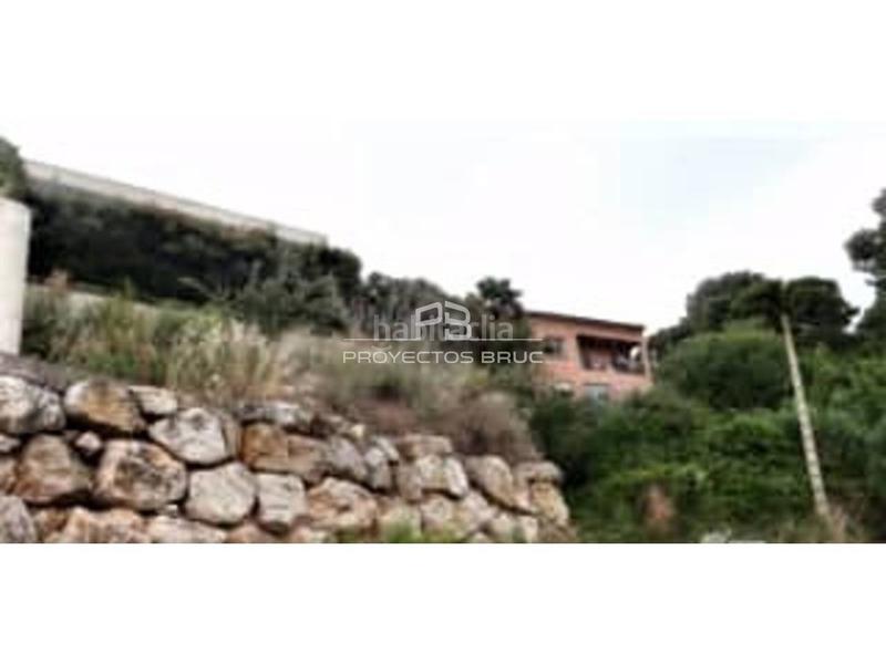 Foto d3609357-5d9d-4415-8ace-5726cb172abf. Fondo rustico in Vallirana