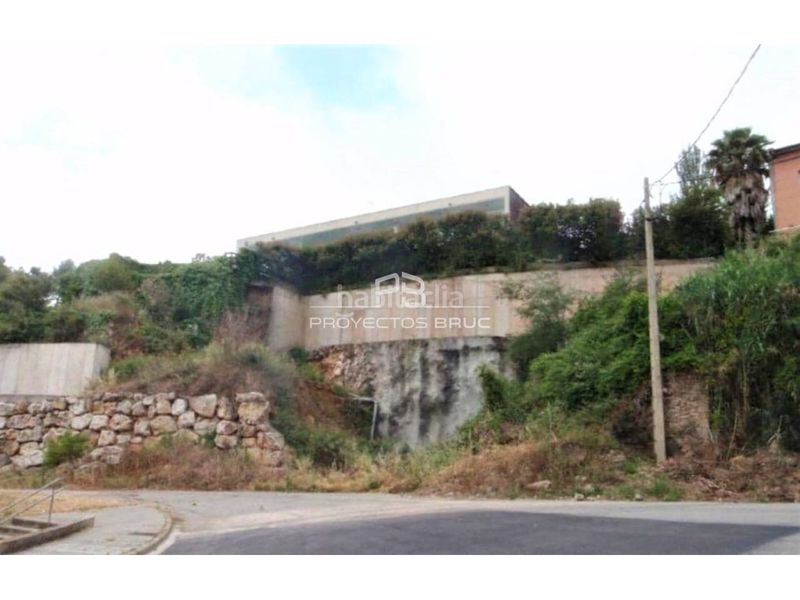 Foto d70c2aef-9de3-42ad-b66b-30f0e88904c4. Finca rústica a Vallirana