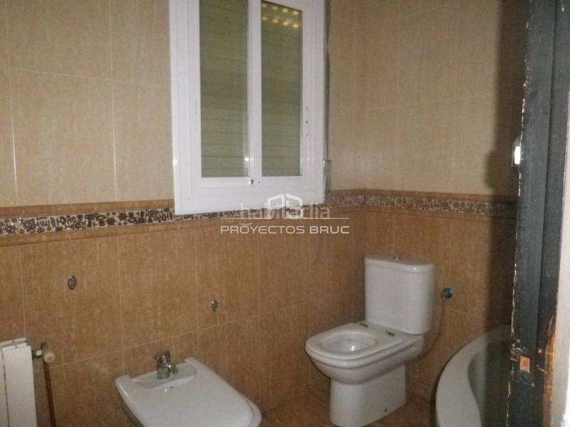Foto 9229ed43-ffa1-4c09-a8d0-8bbf3e05ab15. Chalet avec chauffage dans Can Rial Esparreguera