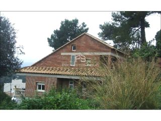 Chalet  Calle del mas sala. Chalet independiente en venta en torrelles de llobregat