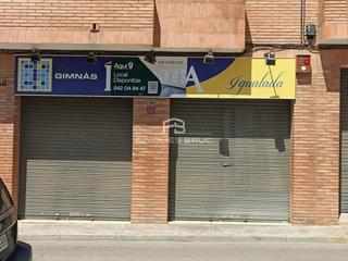 Local Comercial  Montmaneu. Local en venta en igualada