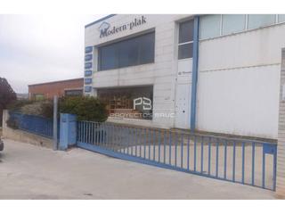 Nau industrial  Itàlia. Nave en venta en igualada