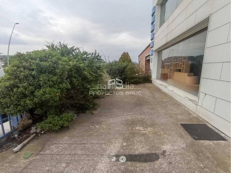 Foto 9088a905-cd59-4bcd-8b1e-5d5bfa678efd. Nave industrial nave en venta en Polígon Industrial Igualada