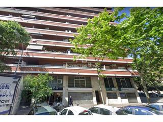 Local commercial  Puigcerdà. Local en venta en la vernedala pau08020