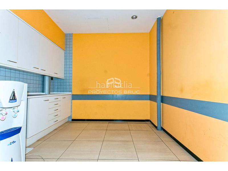 Foto 462cdf89-5d03-4bdc-a6f0-617217655a7e. Oficina sta. coloma cervelló oficina en venta en colonia gell infórmese en Santa Coloma de Cervelló