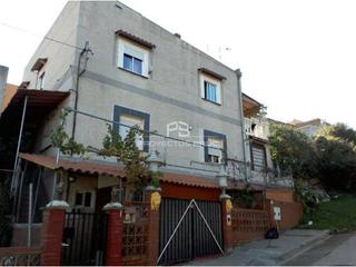 Xalet a Sant Vicenç dels Horts. St. vicenç horts  torre ocupada ilegalmente  infórmese condicion