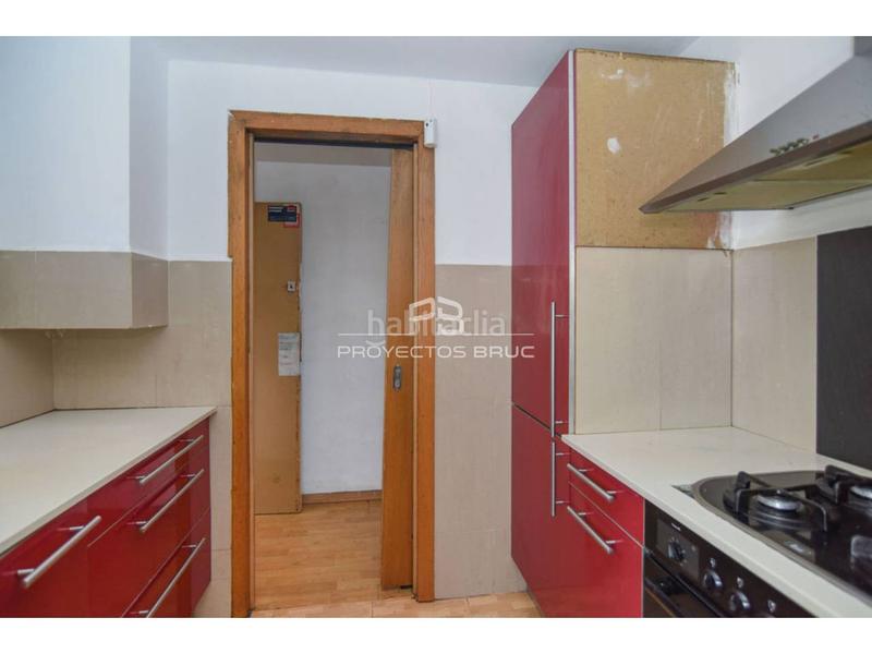 Foto 9d052e81-1c0d-4888-a4a5-0f73e6a1276f. Appartamento in Ciutat Meridiana Barcelona