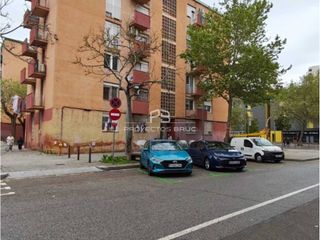 Pis a Calle Alfons ´el Magnànim´