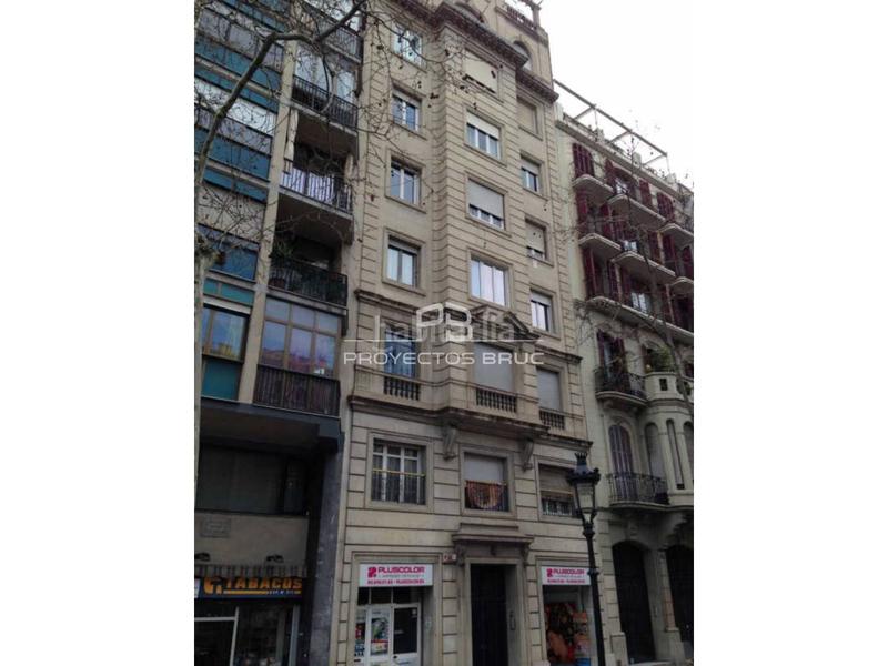 Foto acf6d8e8-e576-41bd-9f1a-470f0479a4f0. Appartamento in Fort Pienc Barcelona