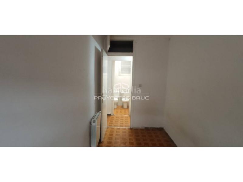 Foto f50037fb-577e-47eb-8066-4e3d294d6447. Pis a Ciutat Meridiana Barcelona