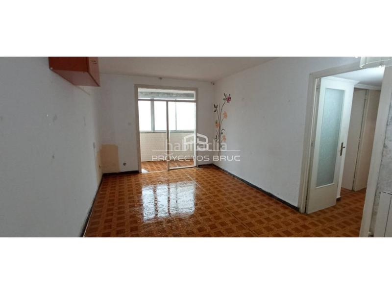 Foto fc5ce2a5-e2b4-413a-b4c8-75d8144b95b4. Pis a Ciutat Meridiana Barcelona