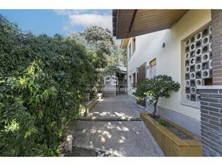 Xalet a Sant Quintí de Mediona. Sant quintí mediona barcelona  torre en venta con jardín y pisci