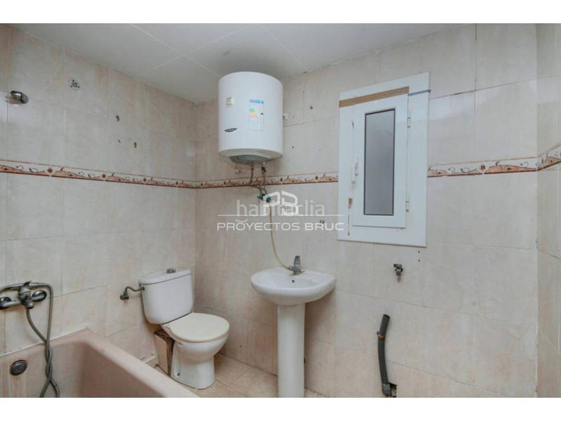 Foto 609be286-dfa9-481d-902a-819904c7bc75. Piso  en crobador, en Raval Barcelona