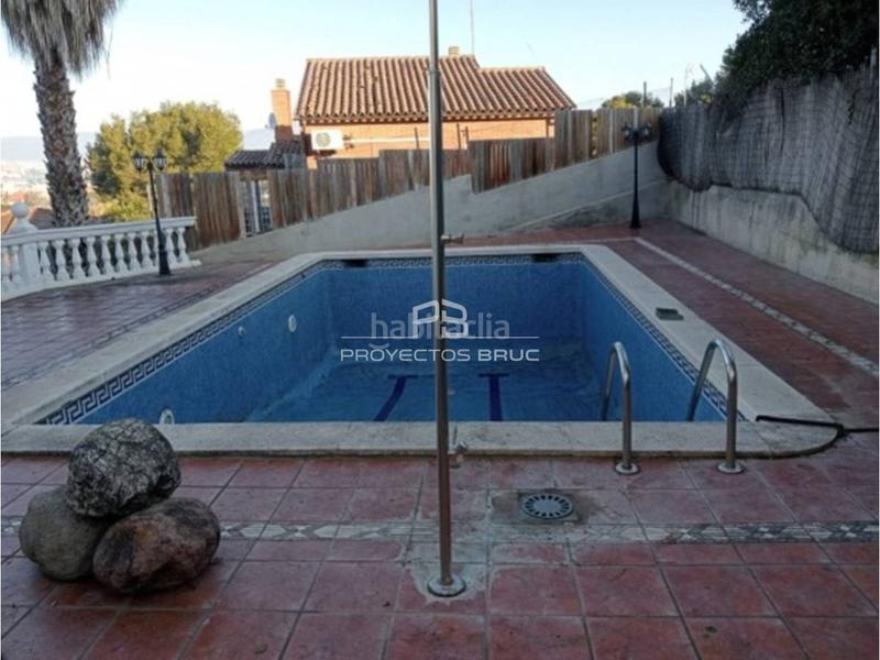 Foto bdd6e1c4-4e8d-4738-a068-831dc6948fab. Xalet a Can Parellada Terrassa