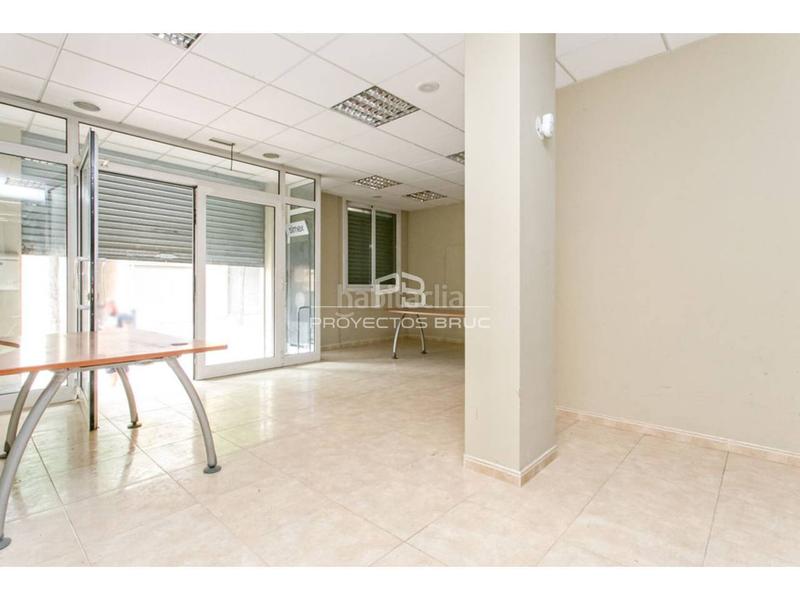 Foto 6aa8fa65-b168-4c35-8112-881a6d67c12d. Local commercial dans Olesa de Montserrat