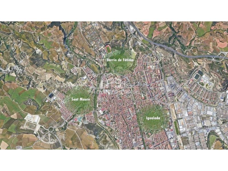 Foto a13f7b03-ce22-4973-a175-9d6cd8e7171d. Terreno residencial solar en venta en Centre en Centre Igualada