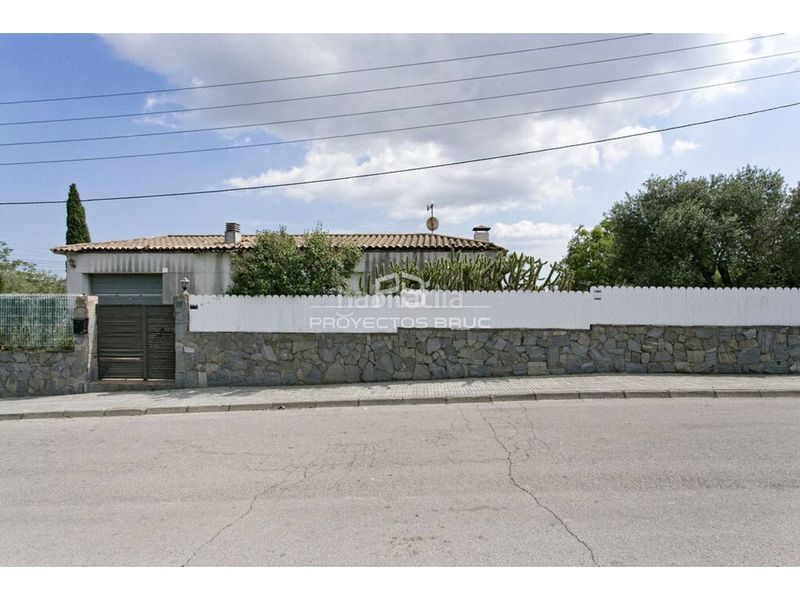 Foto c466b251-a40d-457b-8ea0-bb2dfd5f6323. Casa a Sant Llorenç d´Hortons