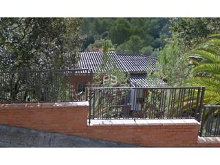 Maison à Torrelles de Llobregat. Torrelles de llobregat  torre ocupada ilegalmente  infórmese con