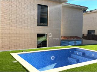 Casa a Sant Pol. Viviendas de obra nueva  alto standing en venta en sant feliu de