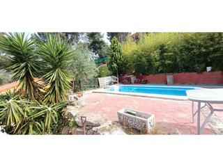 Casa a Cabrera d´Anoia. En canaletescabrera anoia  casa con amplio terreno, piscina, muc