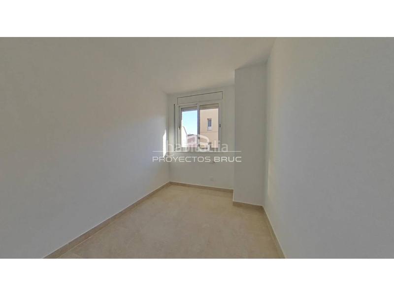 Foto 088bd2e4-a6f6-4cae-98e3-ba22fb276e25. Zweistöckige wohnung mit parking in Les Arenes - La Grípia - Can Montllor Terrassa