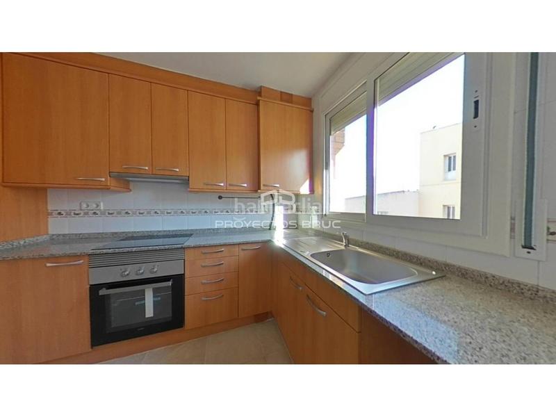 Foto 53da58f3-65cc-4d20-aa0f-f6f0f485f904. Zweistöckige wohnung mit parking in Les Arenes - La Grípia - Can Montllor Terrassa