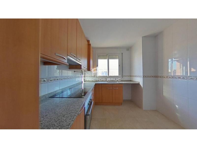 Foto 556444ec-c5e4-4d8a-a945-02f58a595a1f. Zweistöckige wohnung mit parking in Les Arenes - La Grípia - Can Montllor Terrassa