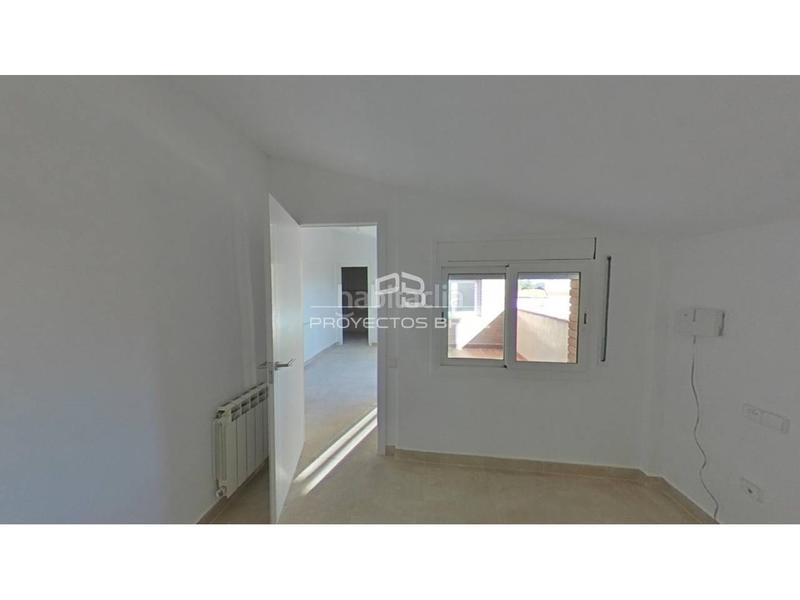 Foto a85fa802-67e2-4a9f-b7fd-69656d99ac38. Zweistöckige wohnung mit parking in Les Arenes - La Grípia - Can Montllor Terrassa