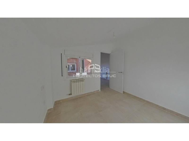 Foto e6186153-4e0f-4993-a853-bad75e3457e4. Zweistöckige wohnung mit parking in Les Arenes - La Grípia - Can Montllor Terrassa