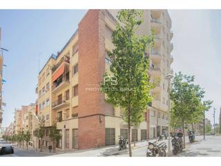 Etagenwohnung  Ventalló. Piso en cventallo, barcelona
