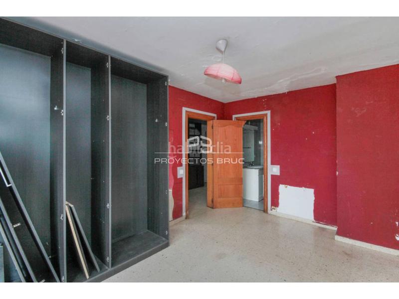 Foto a7964812-6d14-4031-81a1-21c14d2478e2. Piso ático con terraza con 5 habitaciones en can palet infórmese en Terrassa