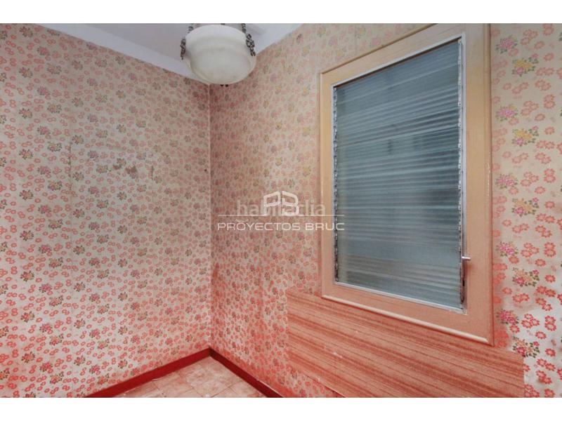 Foto ccdc0ff9-fc23-4e93-aab3-a9f8f87e962b. Flat in Font de la Guatlla Barcelona