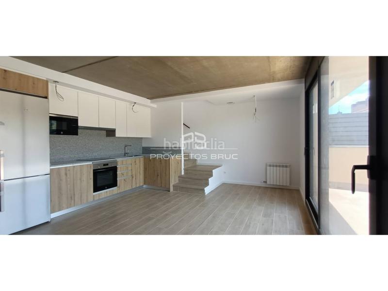 Foto acf99977-a8b8-4c2a-92b9-25b0ee282a91. Alquiler dúplex últimos dos dúplex de 1 habitación, buhardilla y amplias terrazas infórmese condiciones en Castellolí
