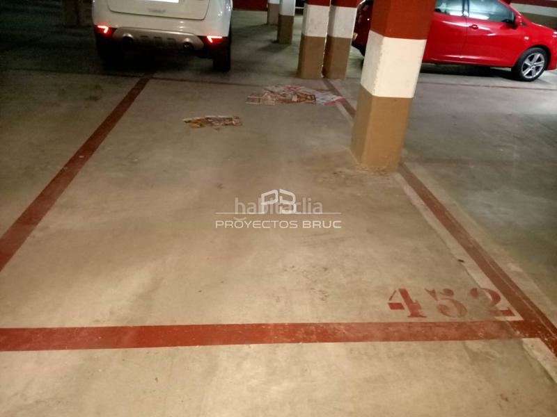 Foto d1df3129-47f0-4634-88a8-2ea59b0a7a9b. Parking coche plazas de parking en venta en Olesa de Montserrat