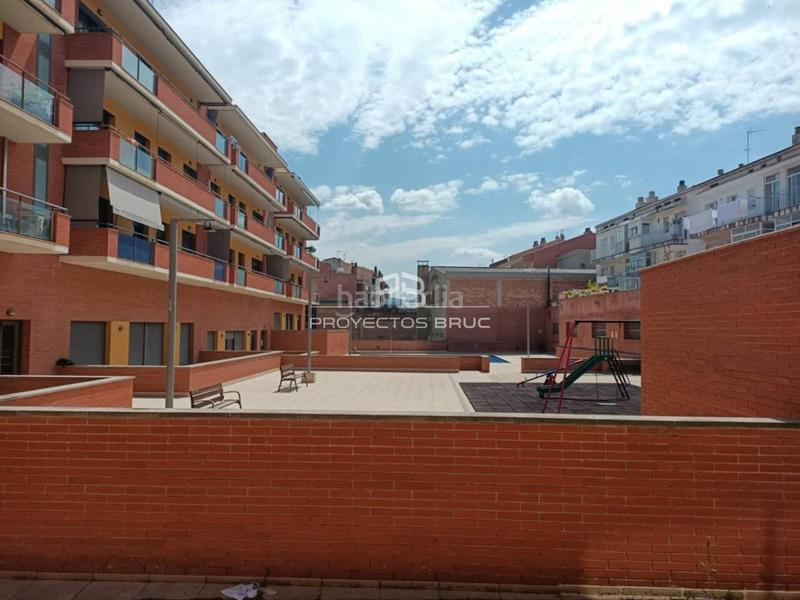 Foto f2cc5ec8-2979-4b7b-acac-cd6586456e18. Local comercial local en venta en Llevant Igualada