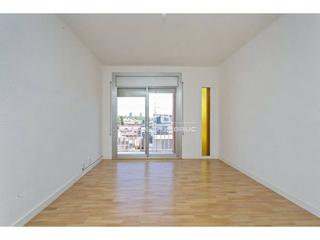 Appartement  Larra. Piso en venta en sabadell