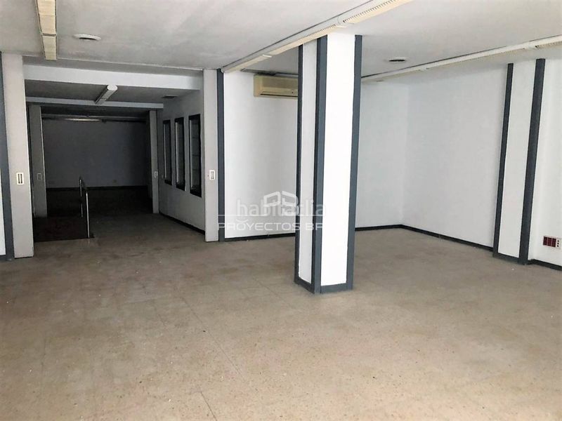 Foto 72944a1b-d542-493a-a313-8cec0ec041aa. Local comercial a Centre Viladecans