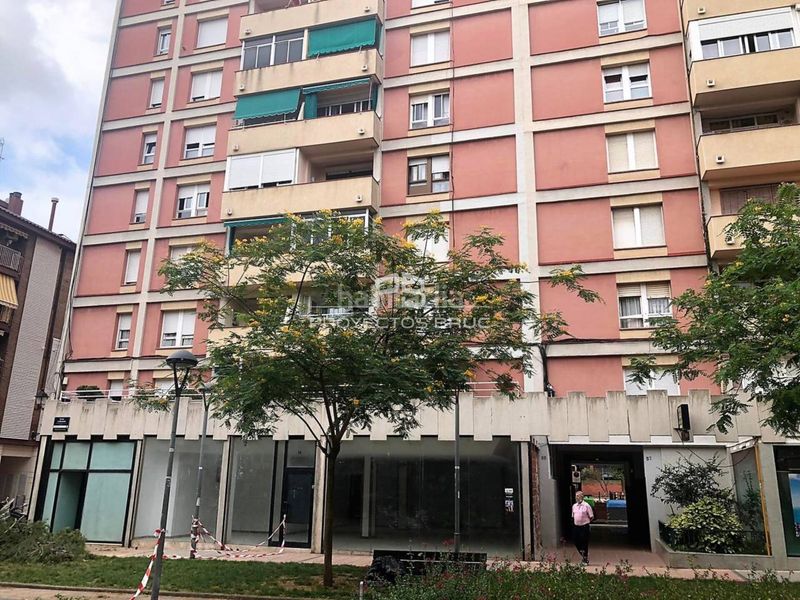 Foto 73dd8b4c-46bf-47a3-8af0-17f167e71c28. Local comercial a Centre Viladecans