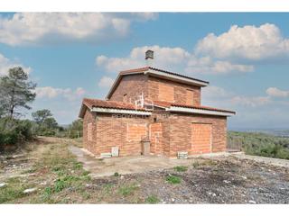 Chalet à Cabrera d´Anoia. Chalet independiente en venta en cabrera digualada