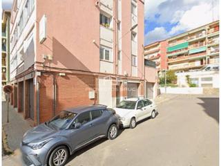 Pis  Calle menéndez pelayo. Piso en venta en olesa de montserrat  zona sant bernat