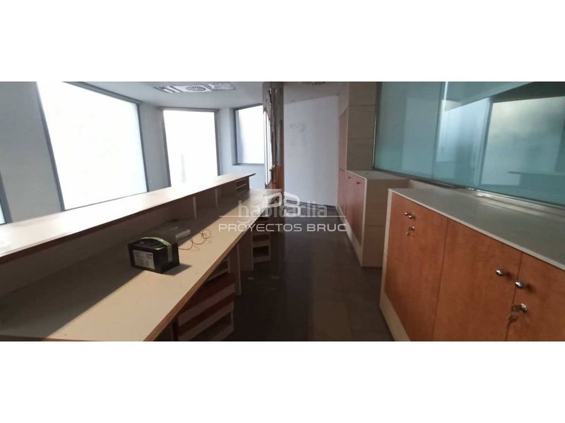 Foto 597171d1-4ade-4b23-8363-bf1dccc831bb. Local comercial a Pobla de Claramunt (La)
