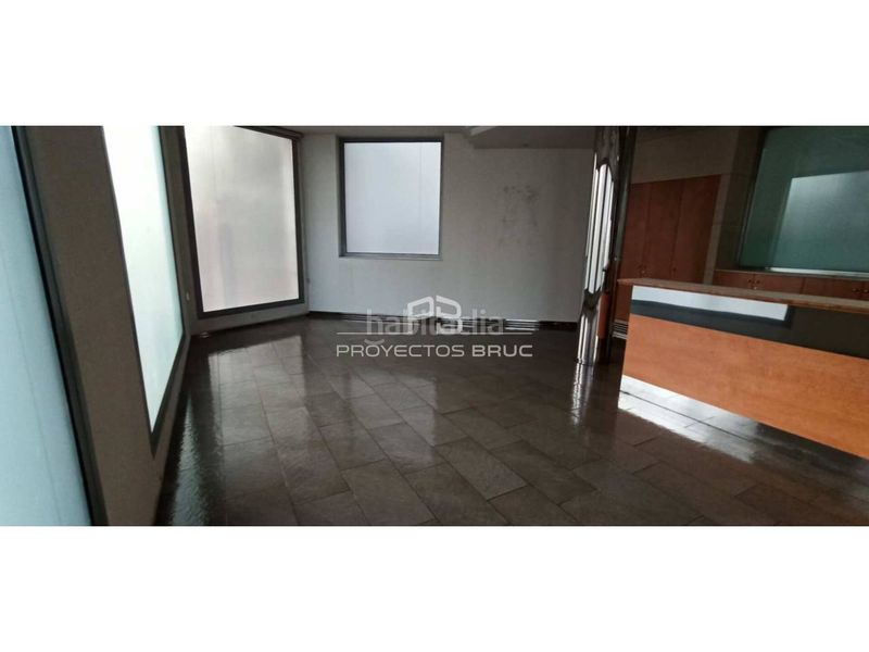 Foto 6f88f600-b802-4ac9-a25f-3e331ab1df19. Local comercial a Pobla de Claramunt (La)
