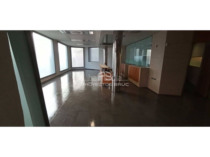 Foto 93d9d07e-3532-4cbf-98e1-54811d240dee. Local comercial a Pobla de Claramunt (La)