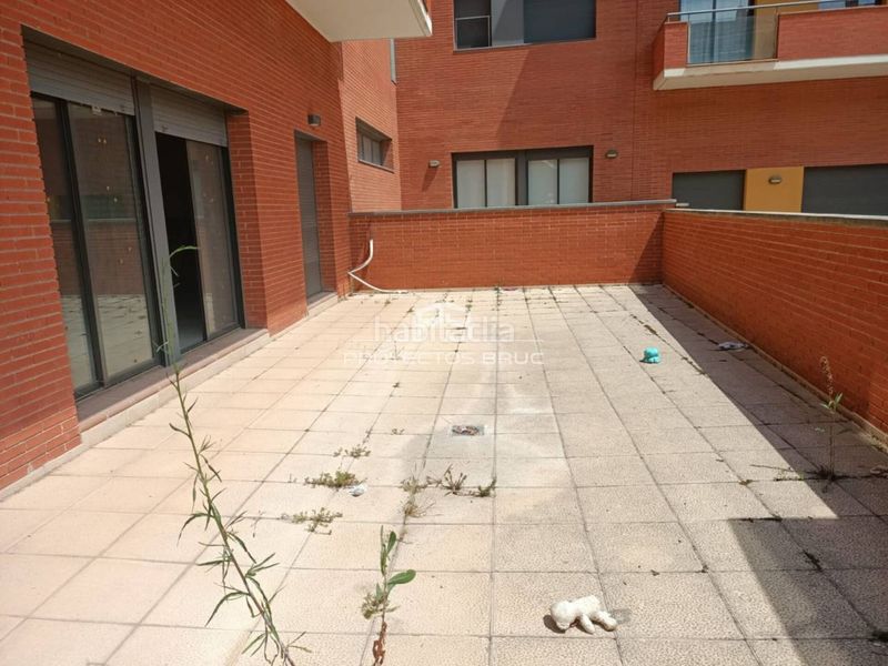 Foto d49d176a-b7d9-4f74-8e86-96a5add6f1d1. Local comercial a Llevant Igualada