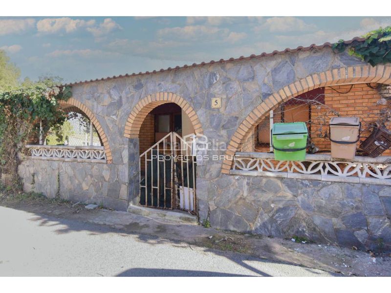 Foto ef1c59c7-fe3a-40fa-acf2-3b957cd80dc7. Xalet a Vacarisses