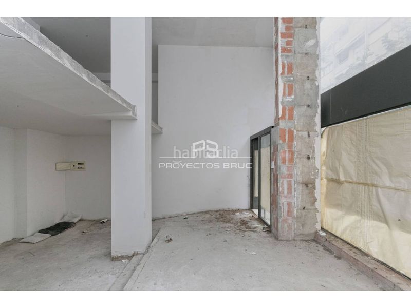 Foto e26924d8-de9e-4fdc-9b7a-59bebc39a817. Local comercial a Creu Alta Sabadell