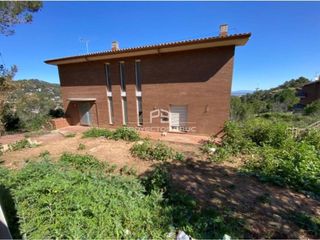 Xalet a Corbera de Llobregat