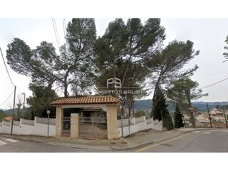 Xalet a Corbera de Llobregat. Corbera de llobregat  casa ocupada en venta  consulte condicione