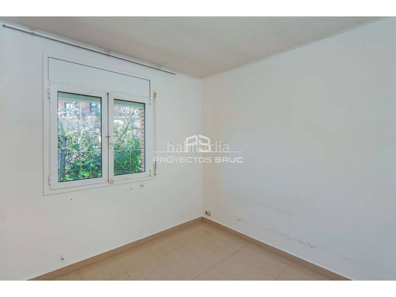 Foto 19ca94e2-a0de-434a-ab8b-e13647565cfe. Xalet amb aparcament piscina a Cervelló