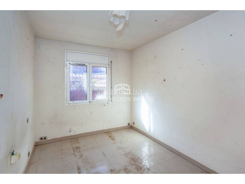 Foto 26cda1a6-0a6a-4964-afc3-1fef11aa7c44. Xalet amb aparcament piscina a Cervelló